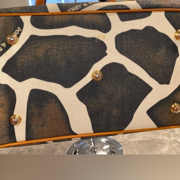 Dooney & Bourke Vintage Giraffe Shopper tote in canvas with leather trim EUC - Picture 15 of 15